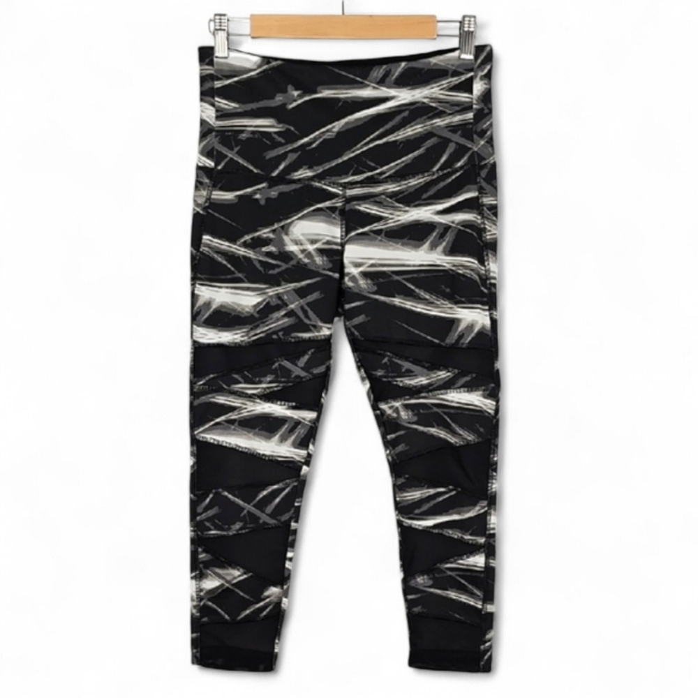 Vogo Athletica Women's High Rise Crop Legging Mesh Detail Black White M